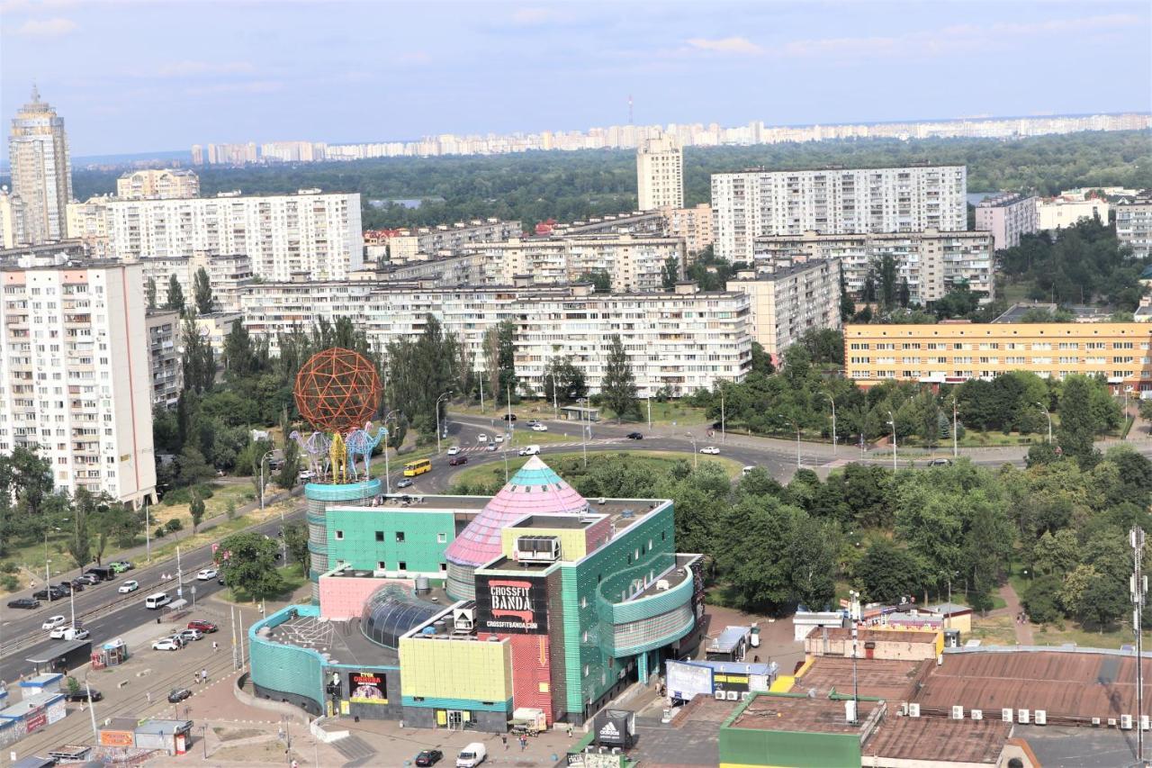Элитные Апартаменты В Новом Доме На Оболони Kyiv Exterior photo